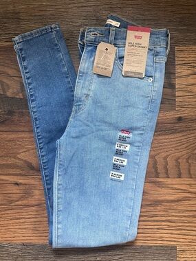 Levi's Two-Tone Light & Medium Blue Skinny Jeans